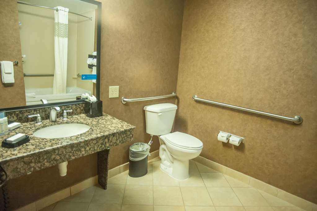 Hampton Inn & Suites Palestine Room photo